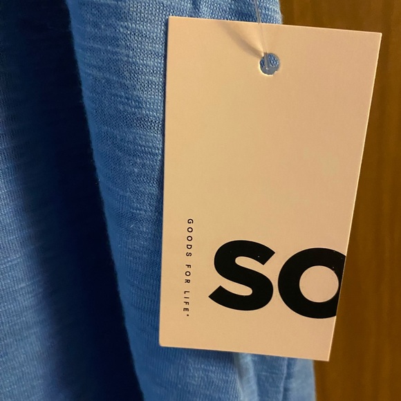 Women’s Blue Scooptop Tank - Picture 2 of 4